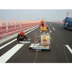 青岛市交通标线厂家_公路划线施工_厂家_价格